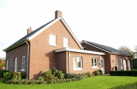 verbouw verbouwing intern uitbreiding woning aanbouw schuifvouwwand schuifvouwwanden Helden